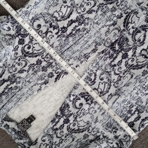 🆕️ 💙HTF Clara Sunwoo💙 - Blue/Gray Scroll Filigree Open Front Cardigan Jacket - Picture 13 of 15